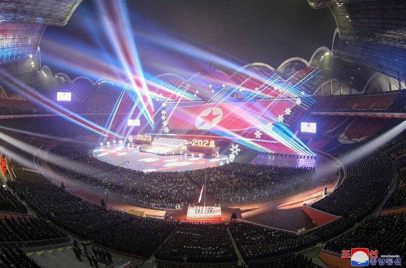 2023年至今，北韩迎新年活动场地改至平壤五一体育场，领导人金正恩均亲自出席。图为2024年迎新年活动。（法新社资料照）