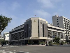 高雄警官「面带酒容」办公拒酒测 涉勤前饮酒遭惩处