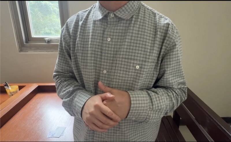 陈父今天出庭，请求法官将刑度最高为无期徒刑的妨害公众往来罪纳入裁量。（民众提供）