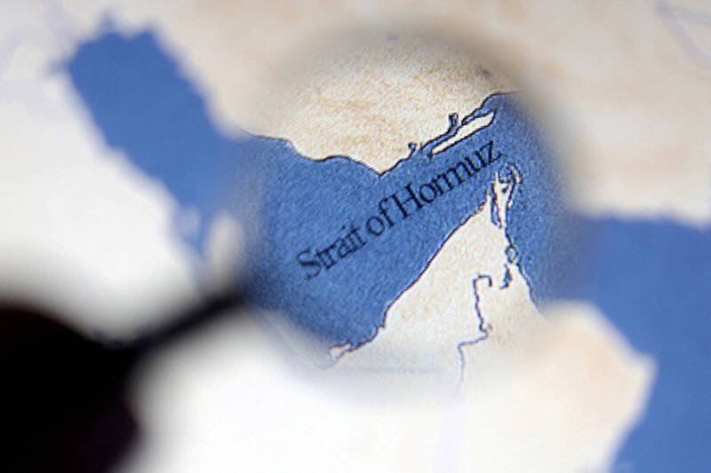 荷姆兹海峡示意图。（路透）