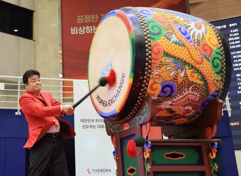 白种元旗下咖啡店Paik's Coffee，传出有2间门市压迫打工学生引发各界愤怒。（欧新社）