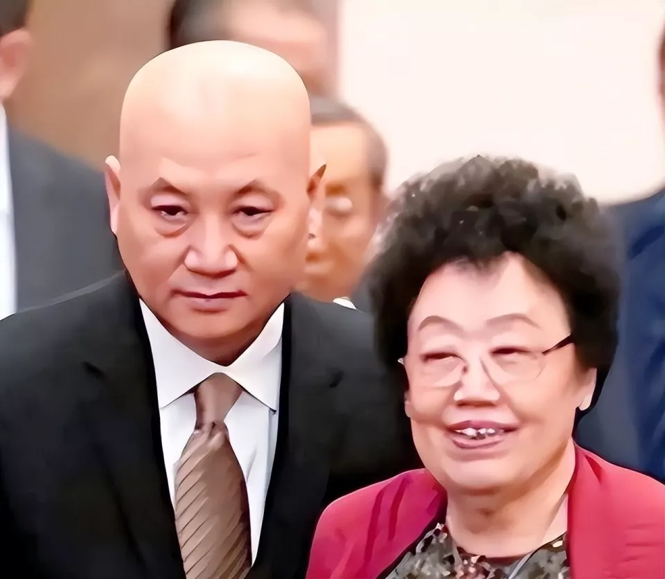 百亿遗产一分不要！73岁的迟重瑞近况曝光