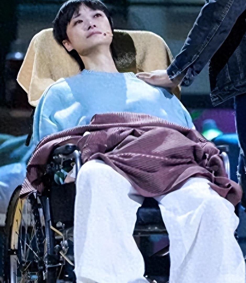 嫁法国老头传闻明了后 42岁李宇春近况曝光 丝毫不感到意外