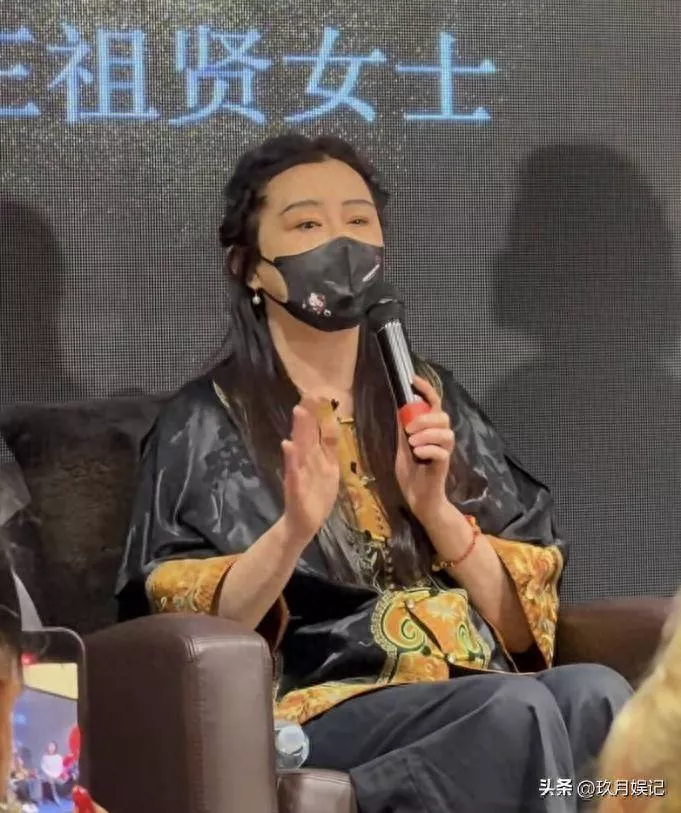 时隔多年,王祖贤亲证两个传闻,自曝隐退真相