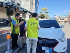 欠牌照税等5万余元不缴被「智慧扣车」 宜兰车主急办分期