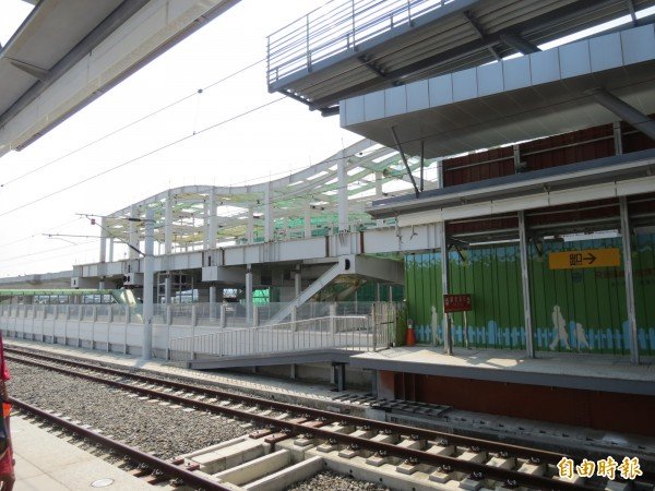 台中捷运绿线中山医大站及台铁新大庆站，将建连通道，转乘不必日晒雨淋。（记者苏金凤摄）