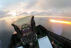 罗马尼亚领空遭俄军无人机侵犯 F-16战机升空击落画面曝光